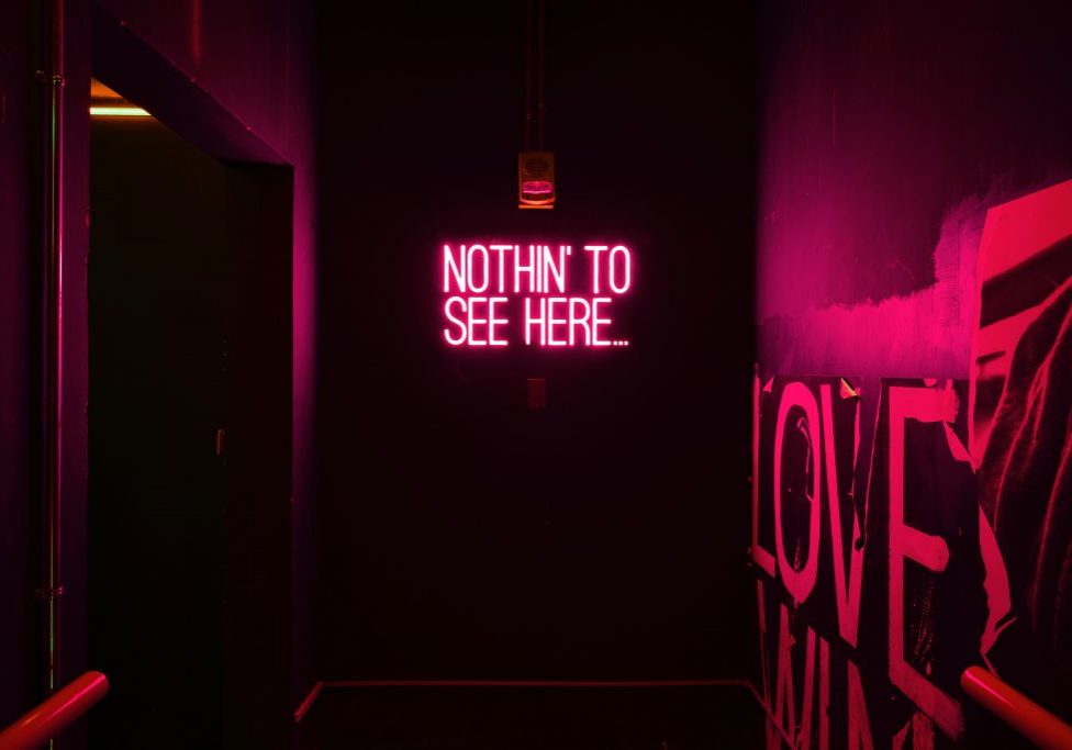 What Makes A Good Landing Page Hero Image